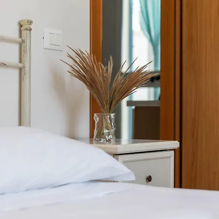 Apartament Bed Biancaneve *